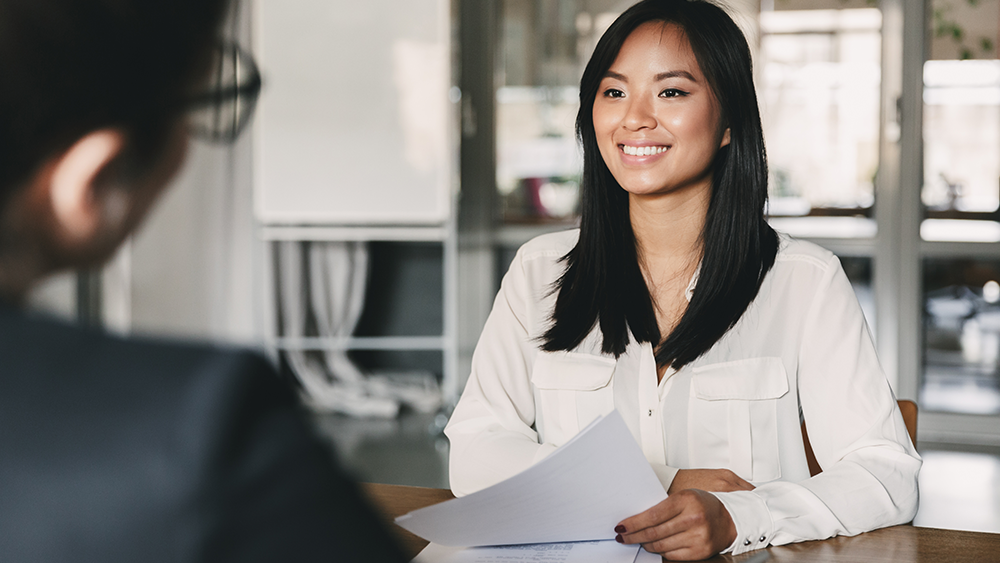 Student meeting with an admissions representative.